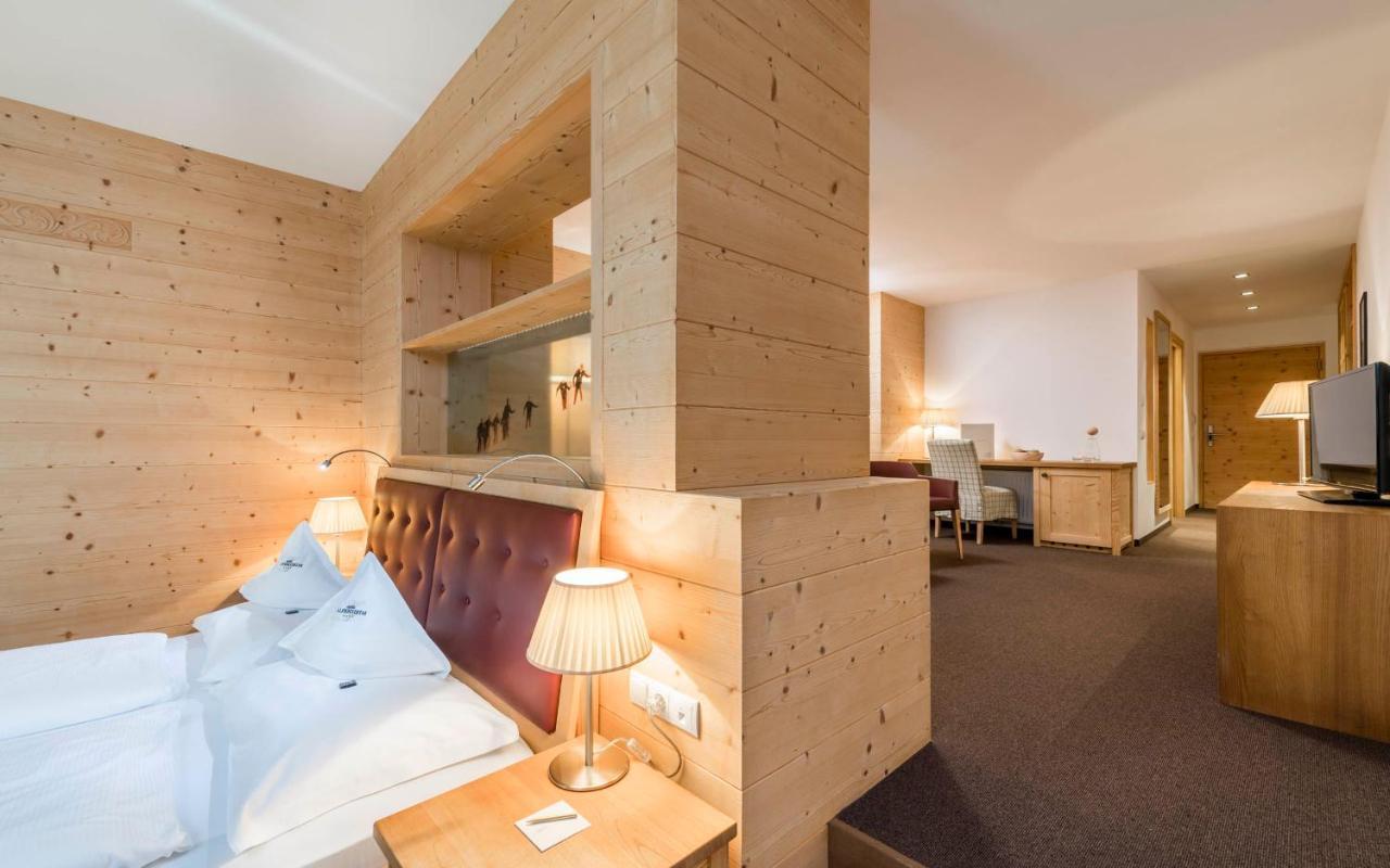 Alpenheim Charming & Spa Hotel Ortisei Extérieur photo