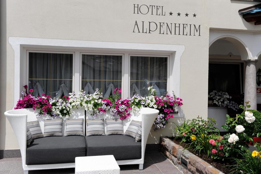 Alpenheim Charming & Spa Hotel Ortisei Extérieur photo