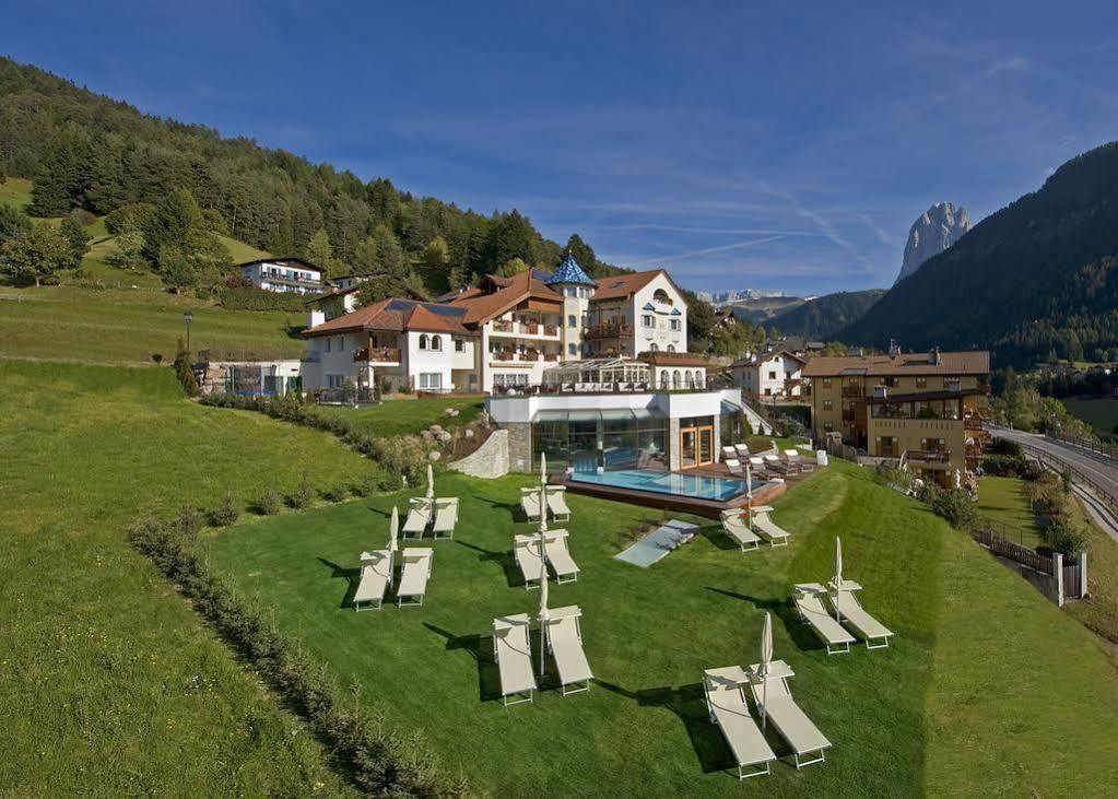 Alpenheim Charming & Spa Hotel Ortisei Extérieur photo
